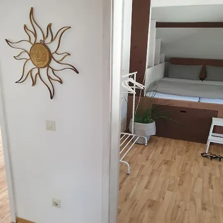 11 Apartment *
